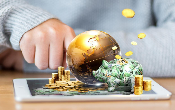 “解锁夏日清凉体验,云鲸天猫超级企业品牌日带你享受光脚自由” “解锁夏日清凉体验,云鲸天猫超级企业品牌日带你享受光脚自由”