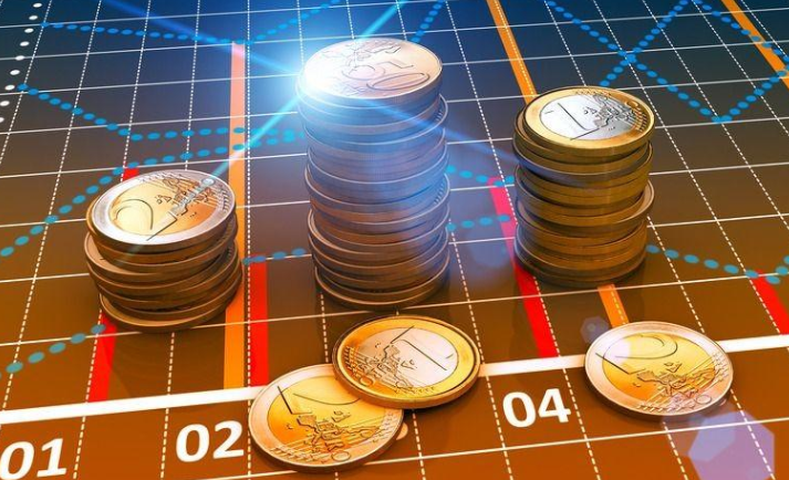 “悬念海报首发!月影家居企业品牌代言人(灯饰)即将揭晓!” “悬念海报首发!月影家居企业品牌代言人(灯饰)即将揭晓!”